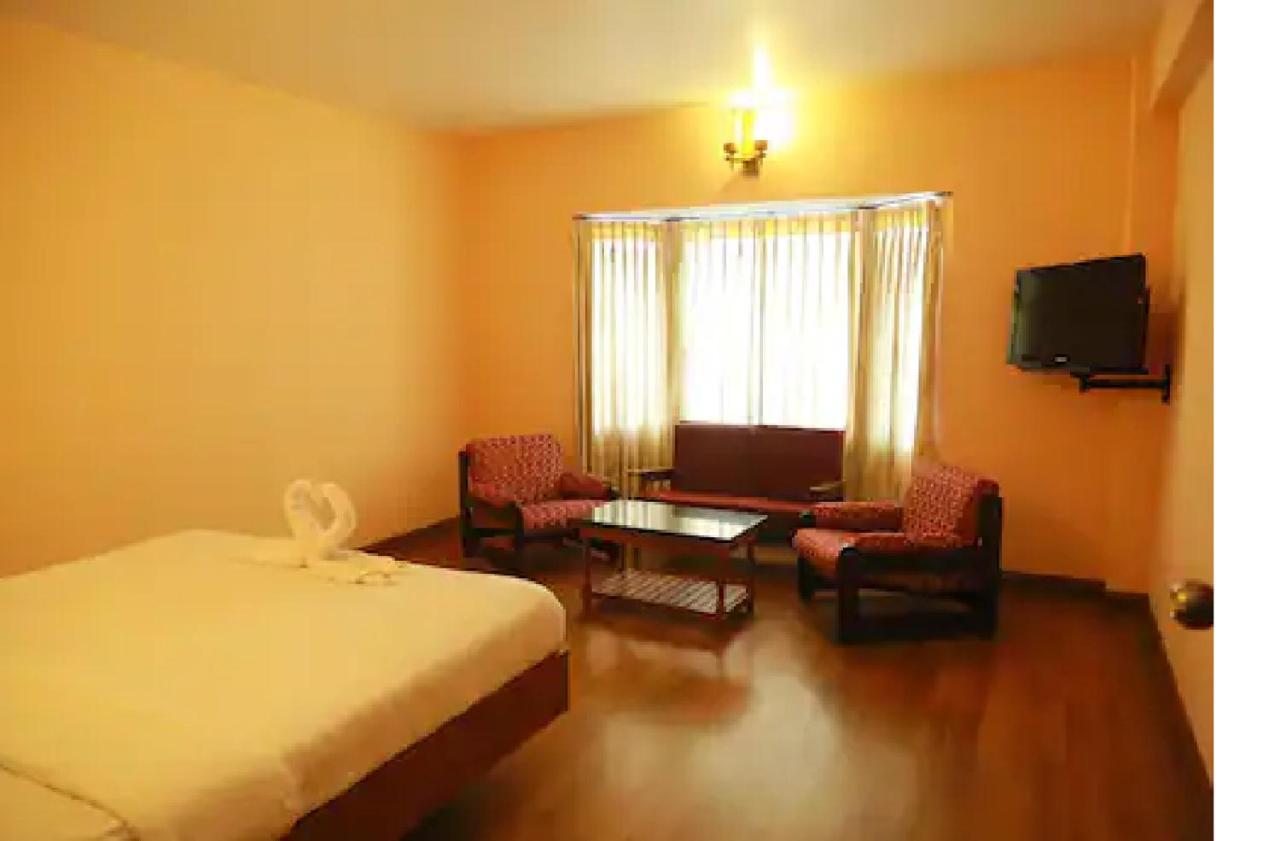 Hotel Blue Bird Ooty Exteriér fotografie